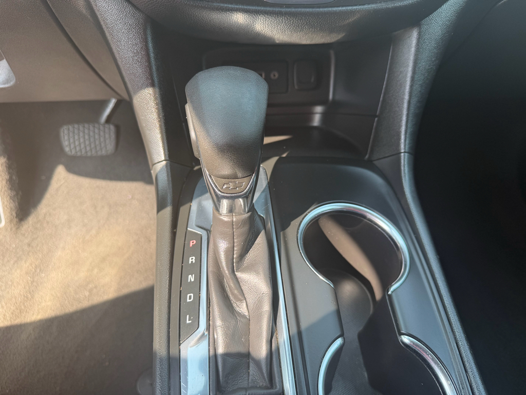 2022 Chevrolet Equinox representative vehicle photo