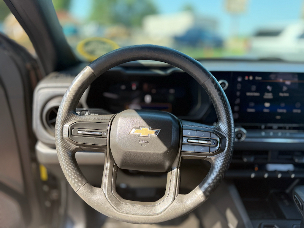 2023 Chevrolet Colorado representative vehicle photo