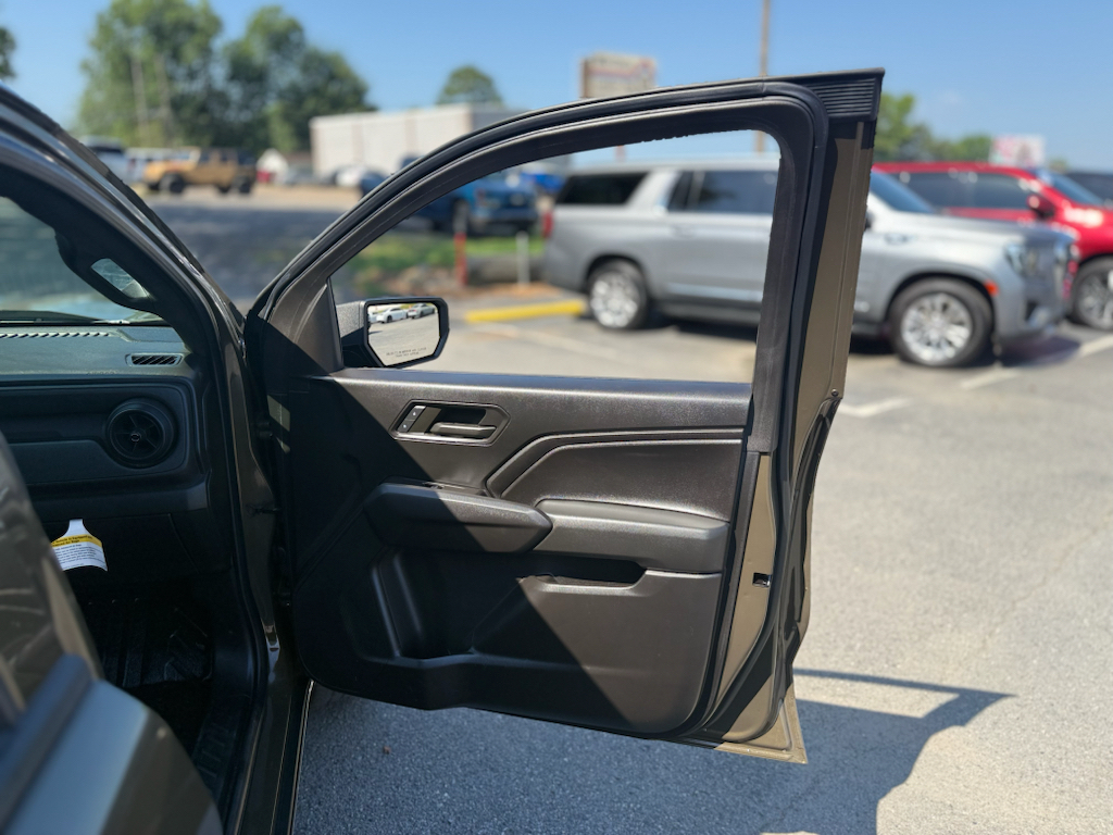 2023 Chevrolet Colorado representative vehicle photo