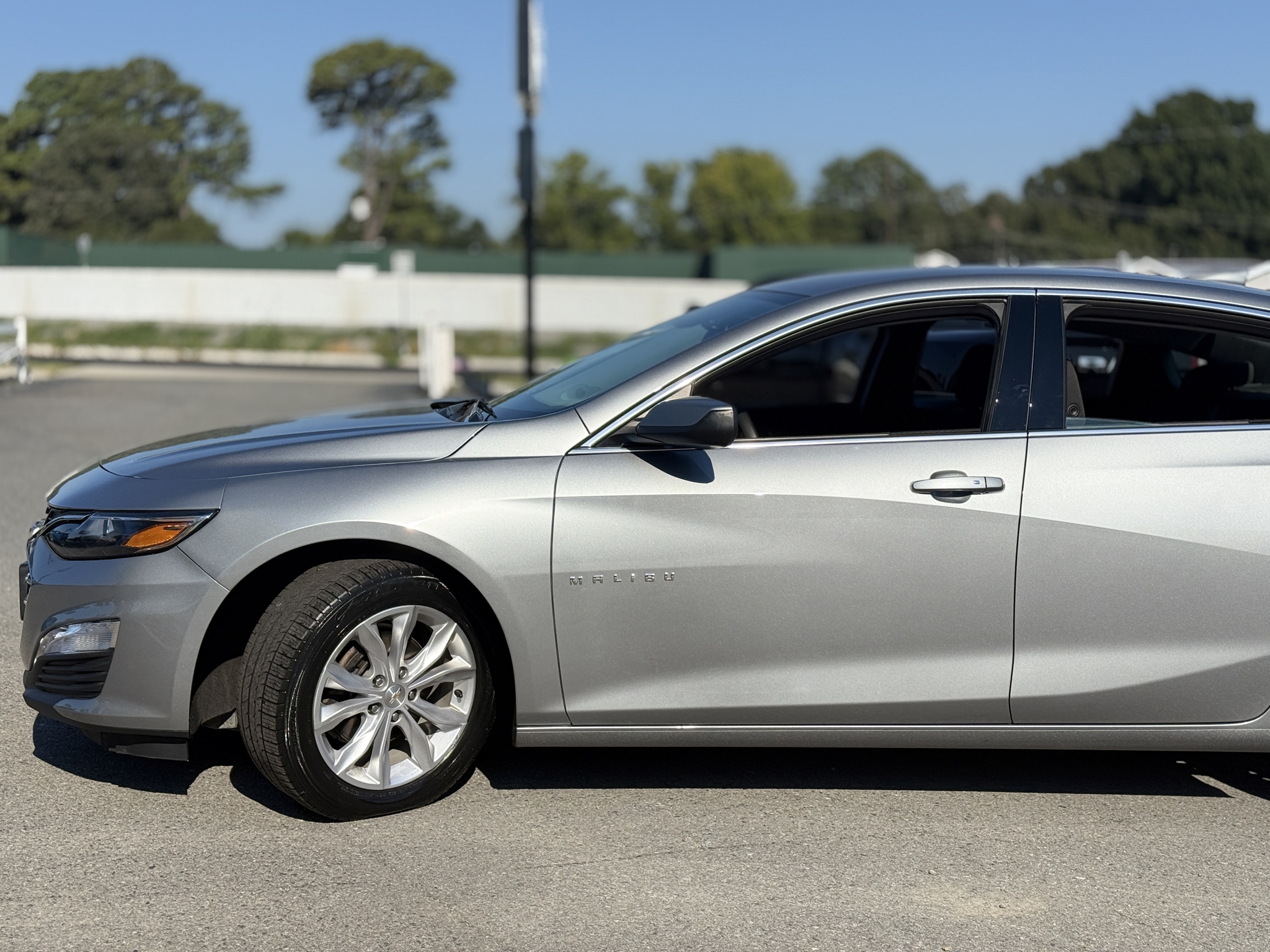 2023 Chevrolet Malibu LT photo 5