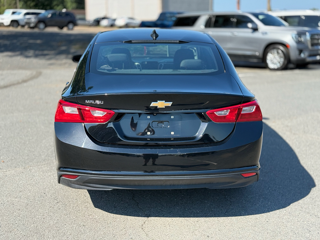 2023 Chevrolet Malibu LS photo 6