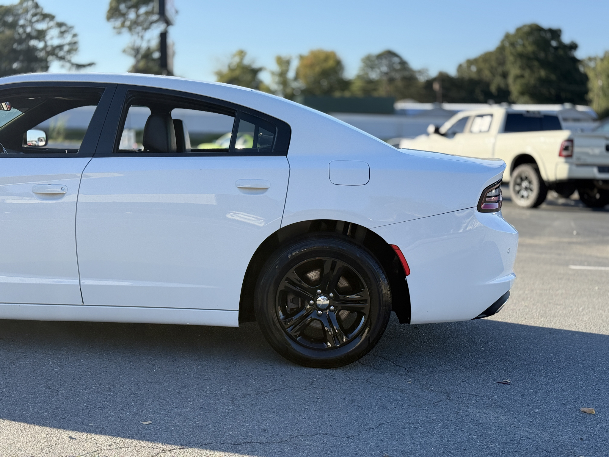 2021 Dodge Charger SXT photo 6