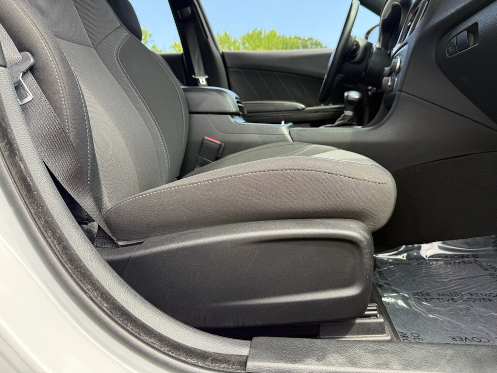 2019 Dodge Charger representative vehicle photo