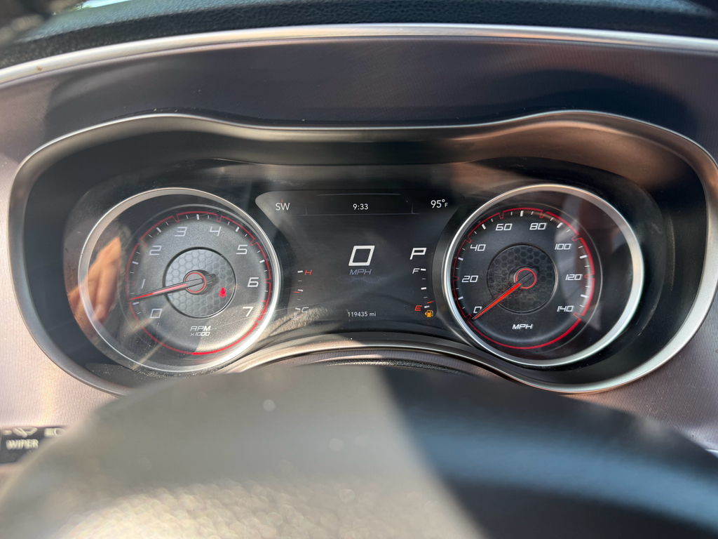 2019 Dodge Charger representative vehicle photo