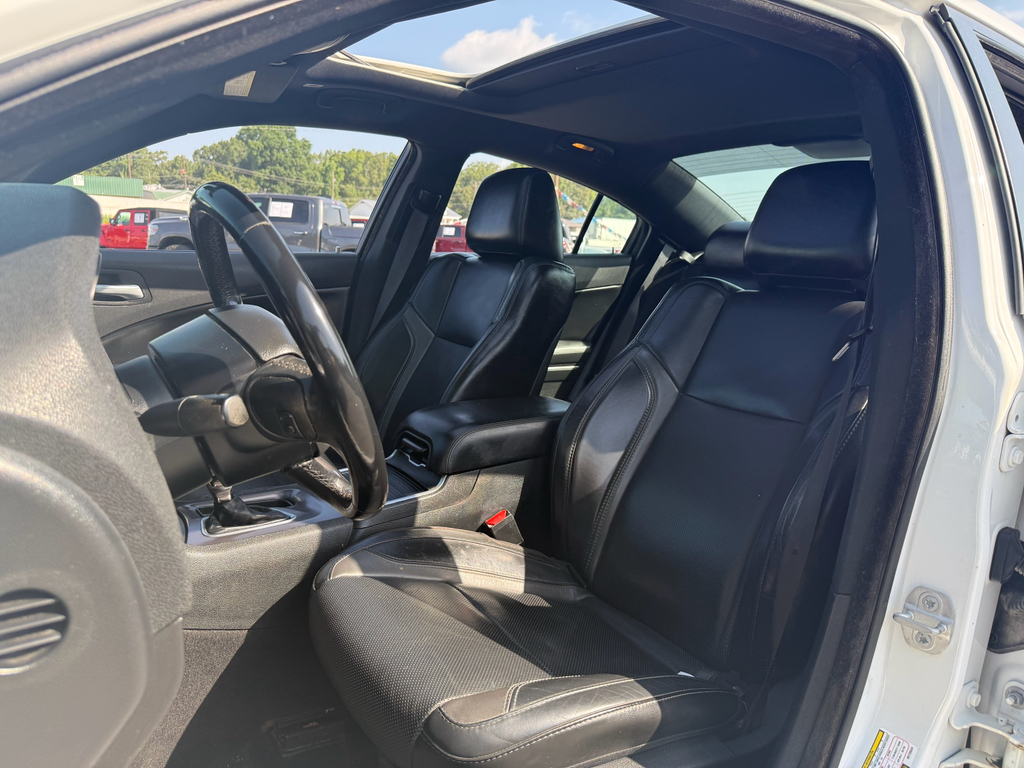 2019 Dodge Charger representative vehicle photo
