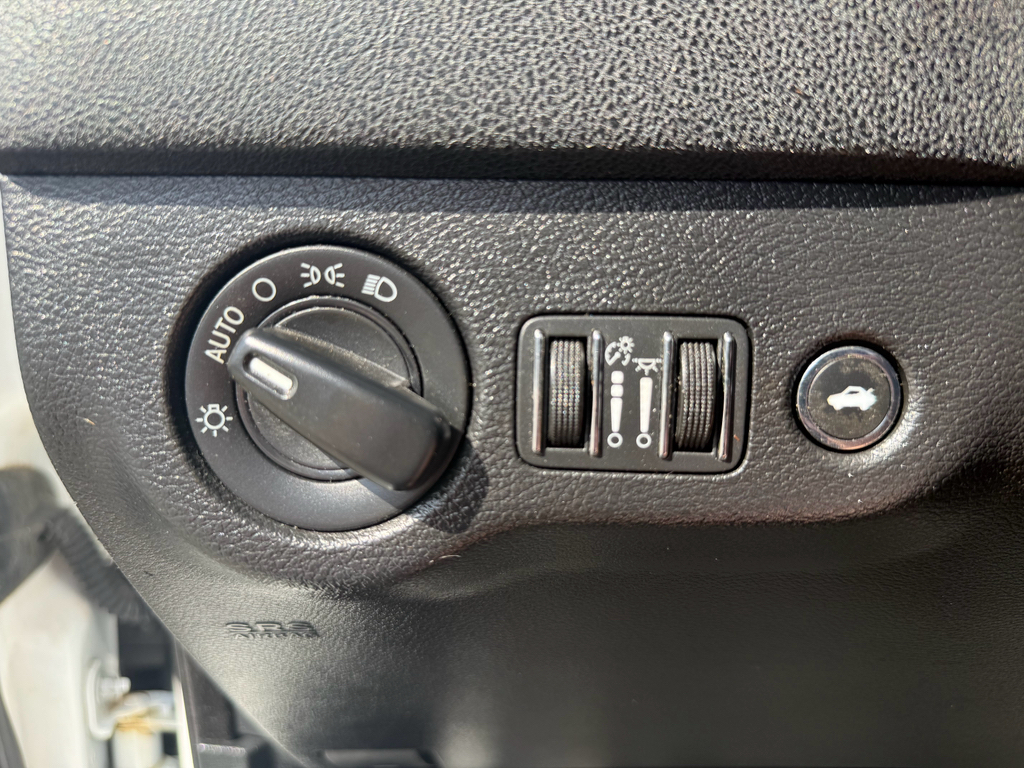 2019 Dodge Charger representative vehicle photo