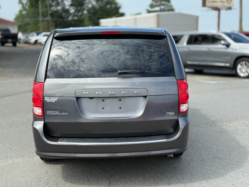 2019 Dodge Grand Caravan SE photo 6