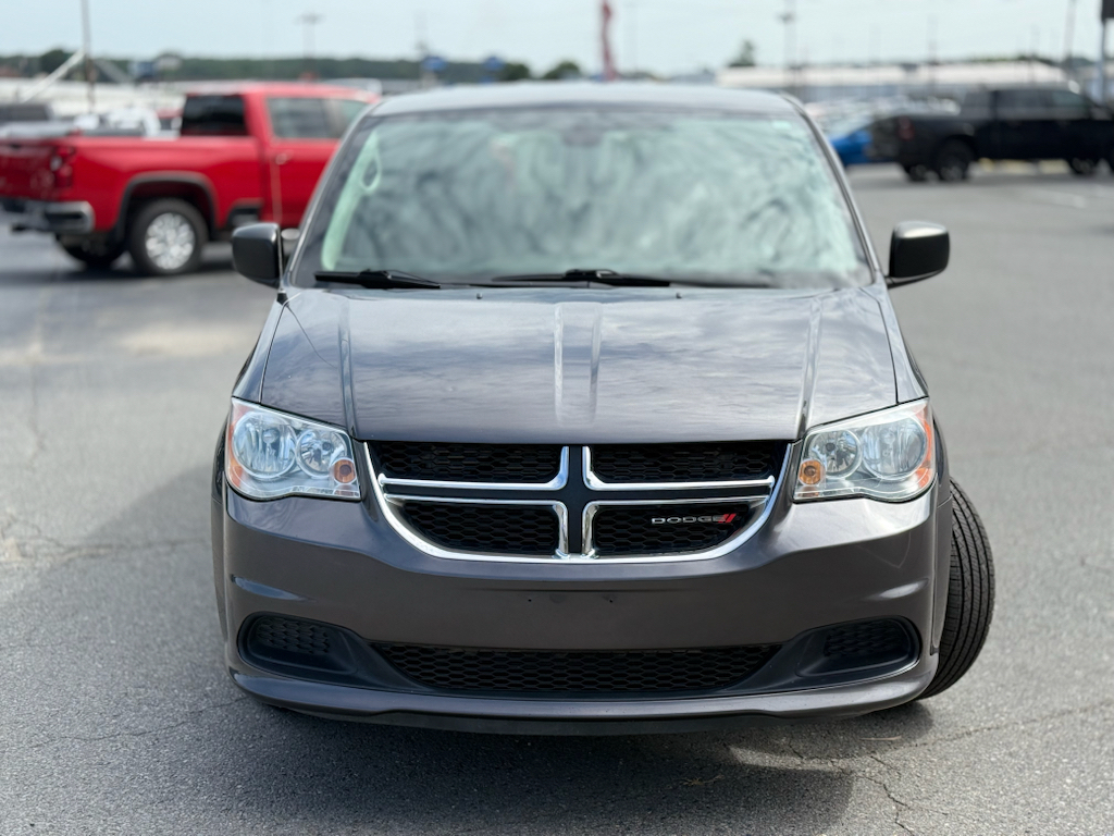 2019 Dodge Grand Caravan SE photo 2