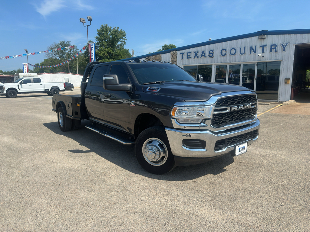2024 RAM 3500 Tradesman 4X4 Crew Cab LWB's photo