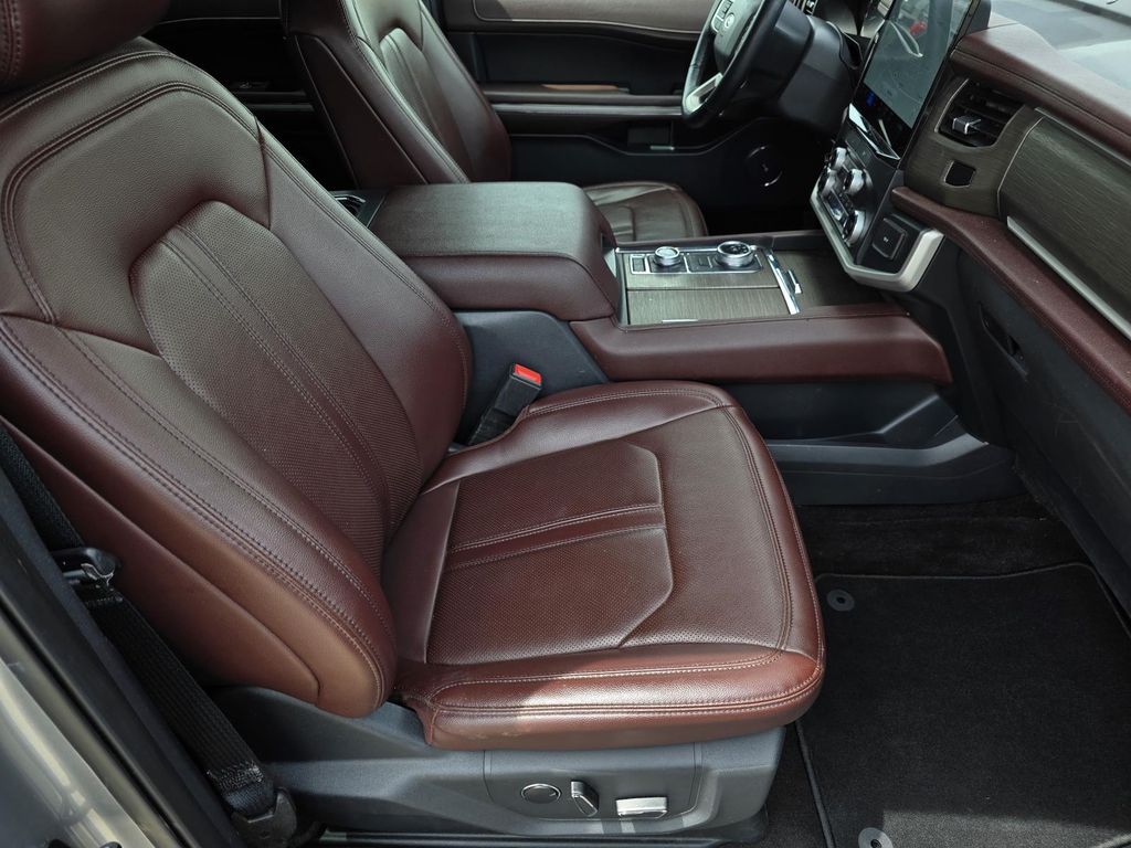 2022 Ford Expedition Limited - Photo 38