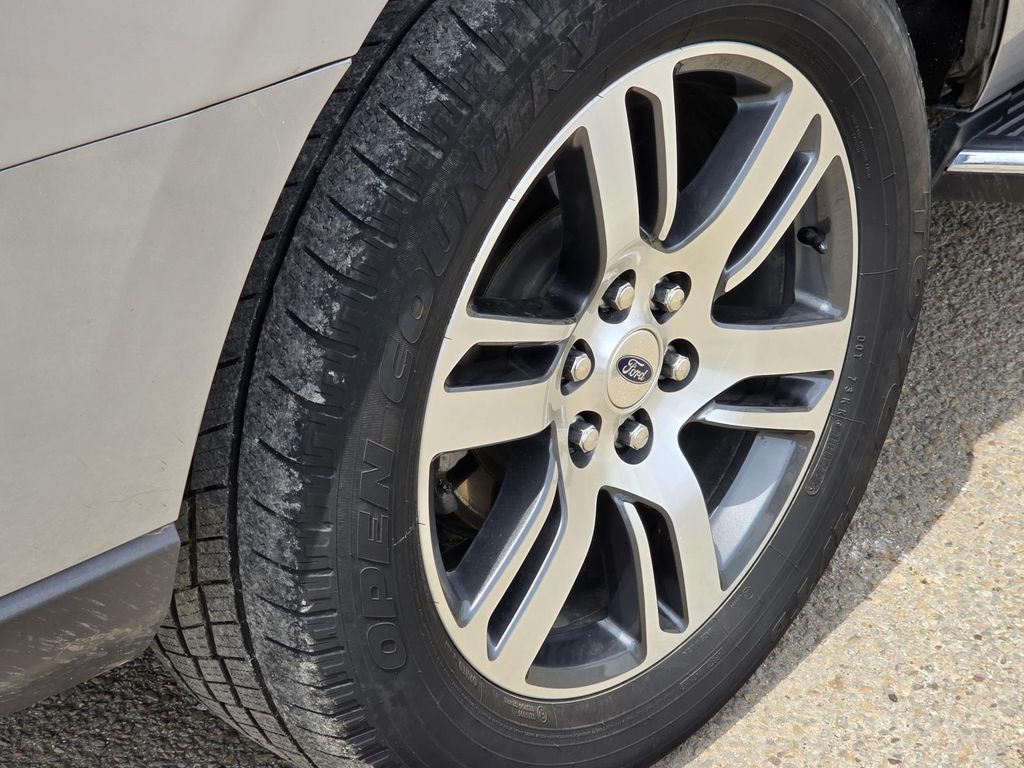 2022 Ford Expedition Limited - Photo 11