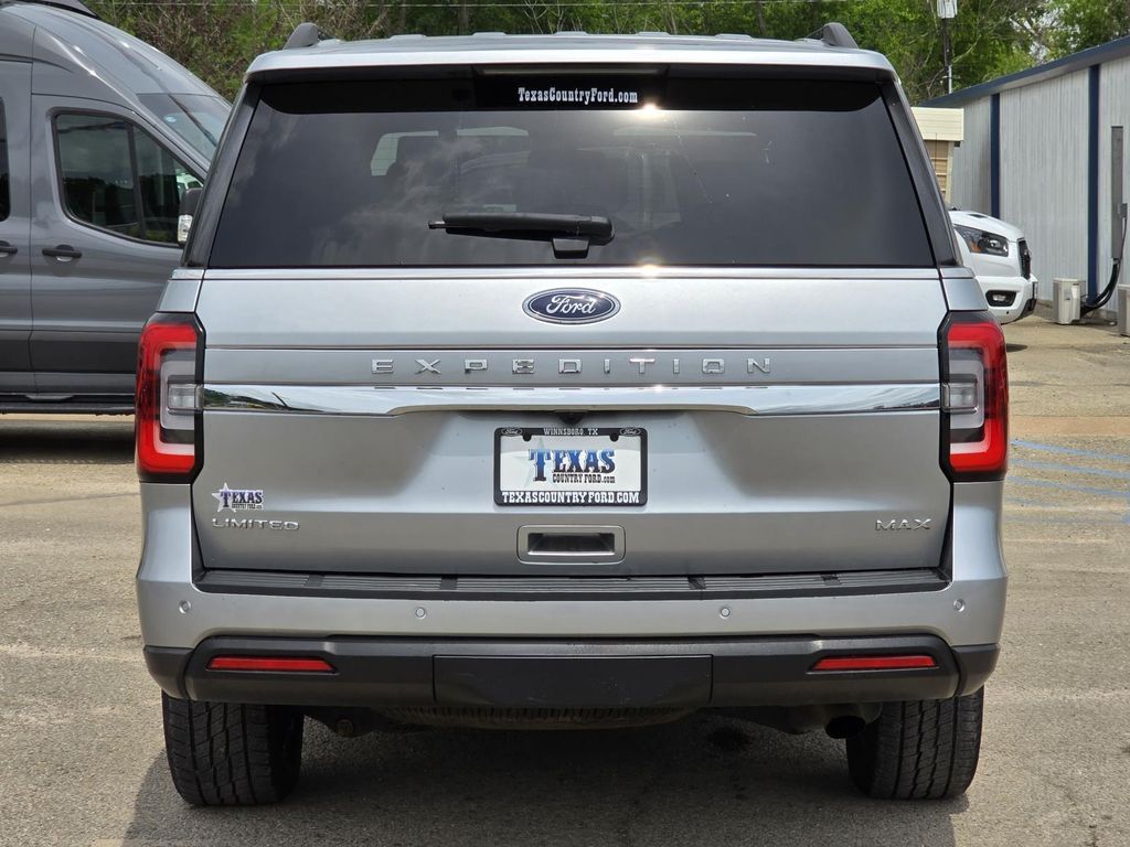 2022 Ford Expedition Limited - Photo 6