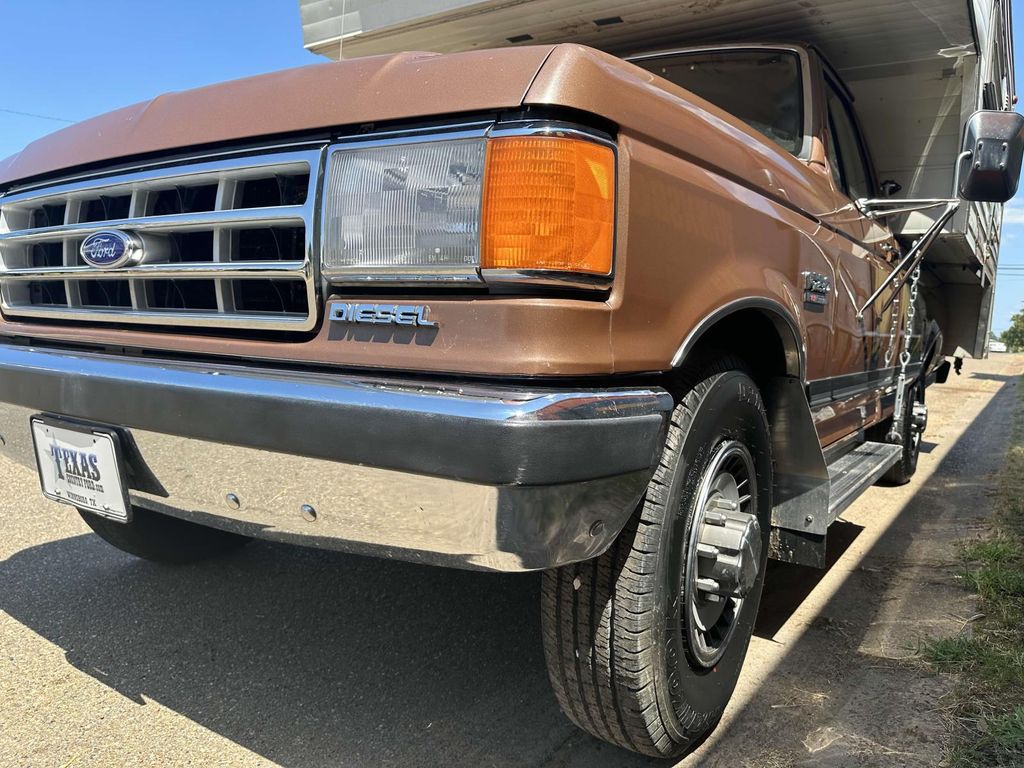 1988 Ford F-250 - Photo 6