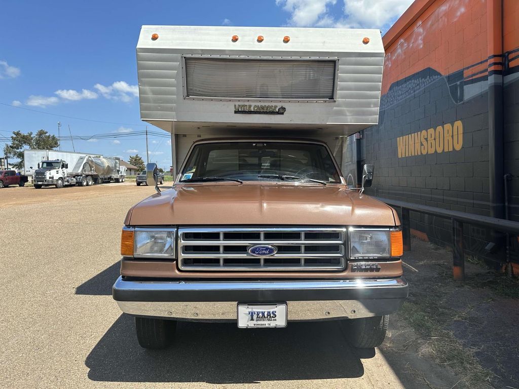 1988 Ford F-250 - Photo 3
