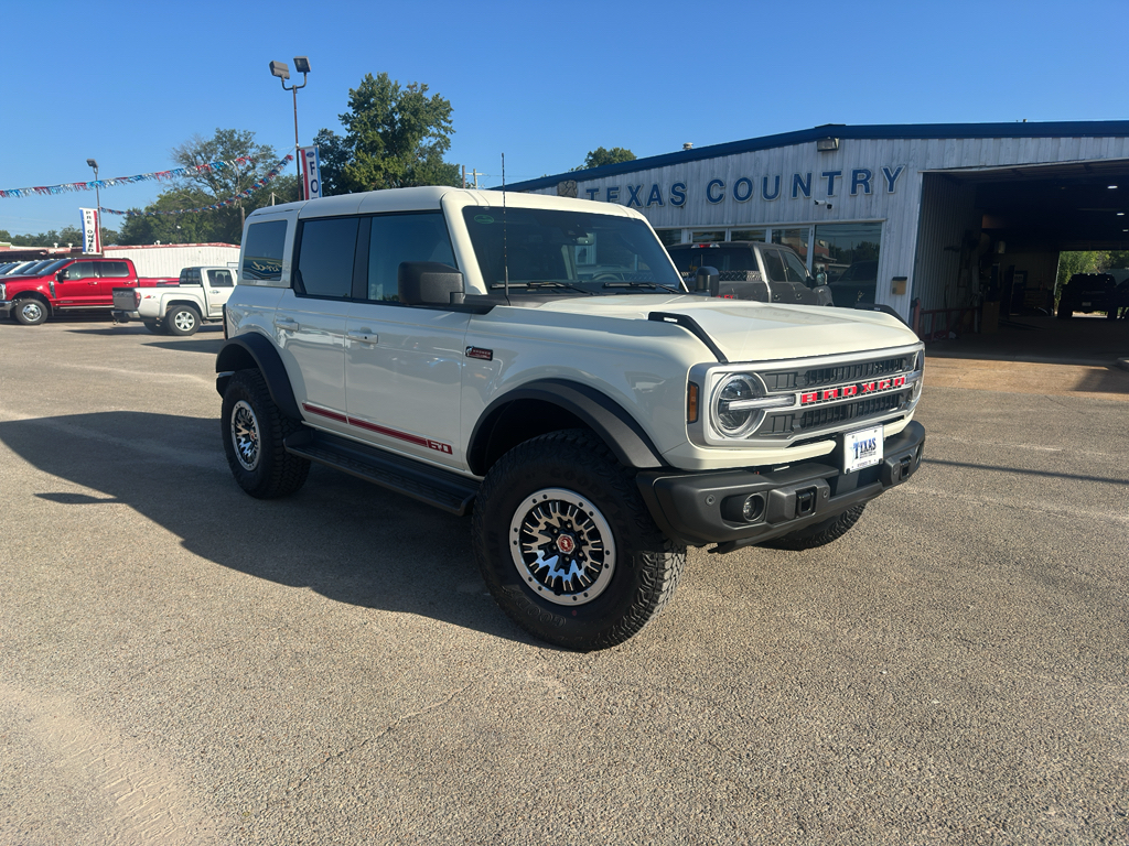 2026 Ford Bronco 4-Door Outer Banks
