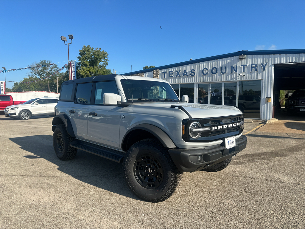 2026 Ford Bronco 4-Door Outer Banks