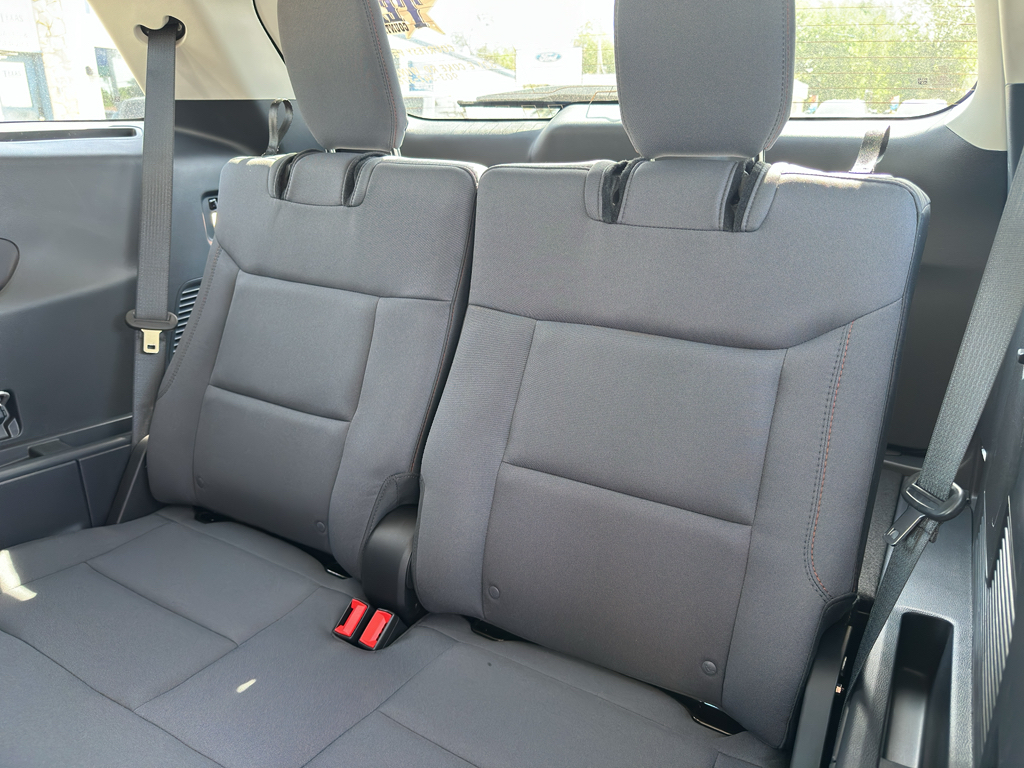 2026 Ford Explorer Active - Photo 27