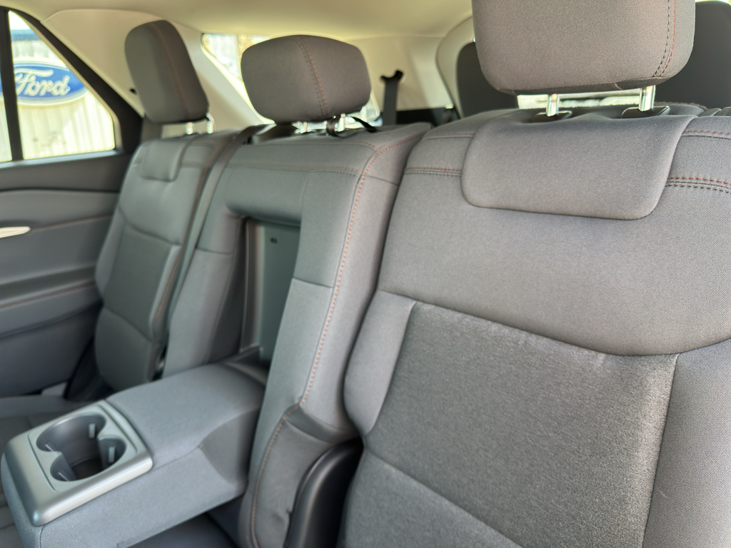 2026 Ford Explorer Active - Photo 25