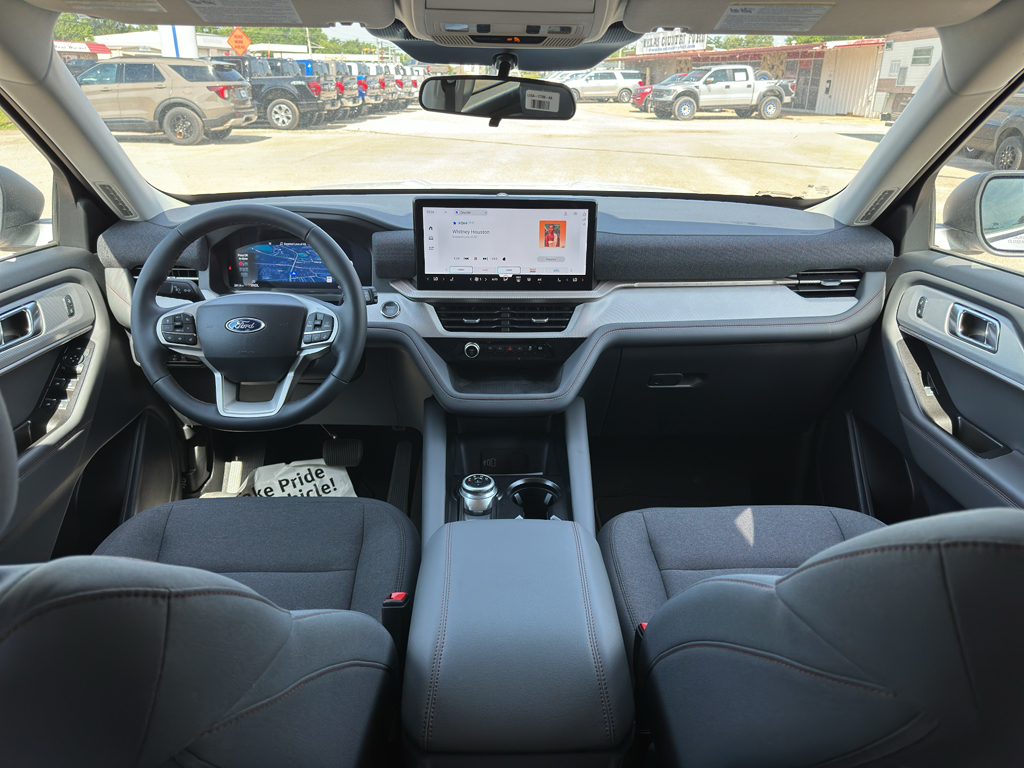 2026 Ford Explorer Active - Photo 28