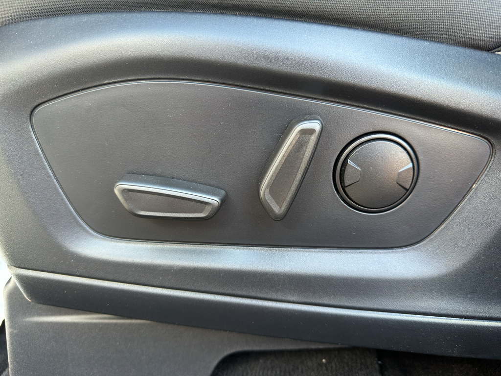 2026 Ford Explorer Active - Photo 12