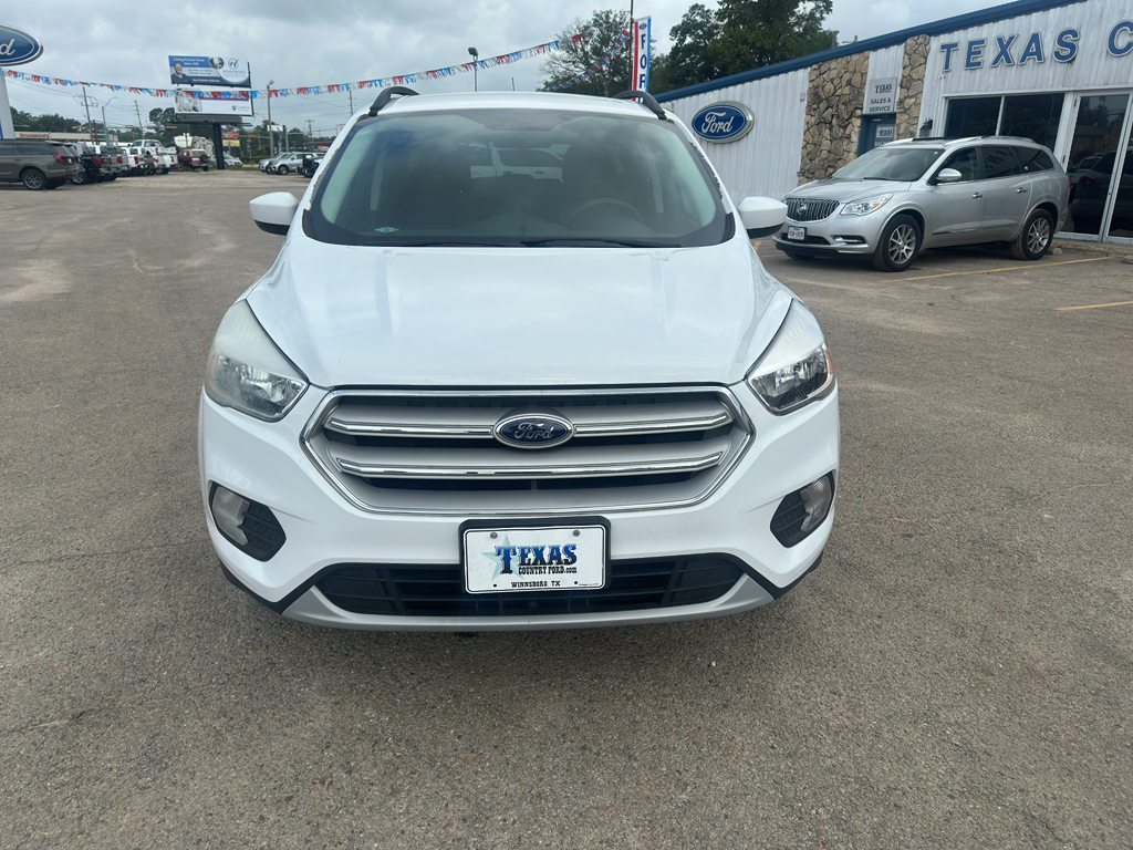 Used 2018 Ford Escape SE with VIN 1FMCU0GD3JUB54704 for sale in Winnsboro, TX