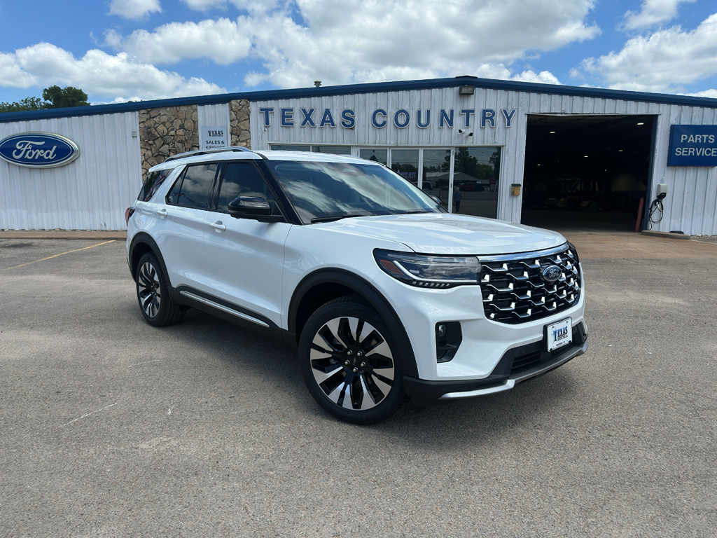 2026 Ford Explorer Platinum 4WD's photo