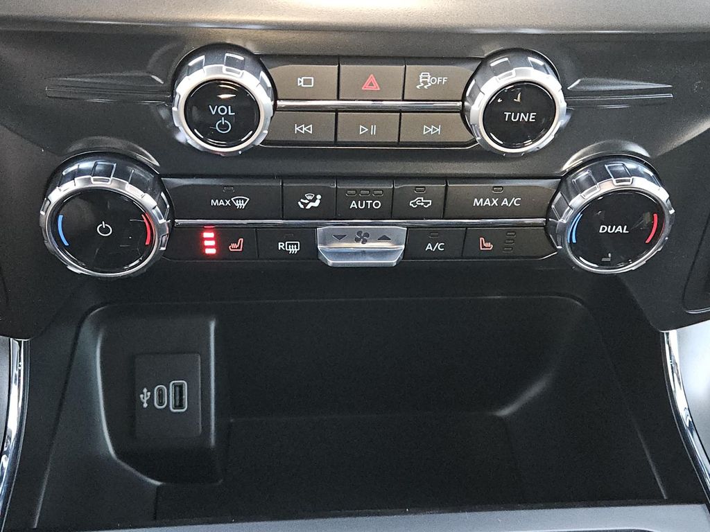 2026 Ford F-150 XLT - Photo 17