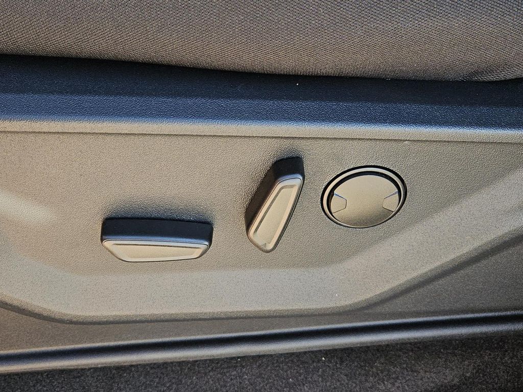 2026 Ford F-150 XLT - Photo 32
