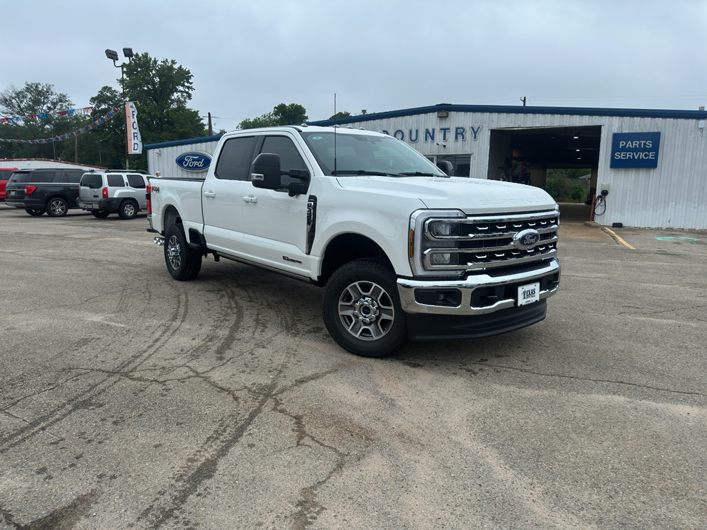 2026 Ford F-350 Lariat 4x4 Crew Cab 6-3/4' Box SRW's photo