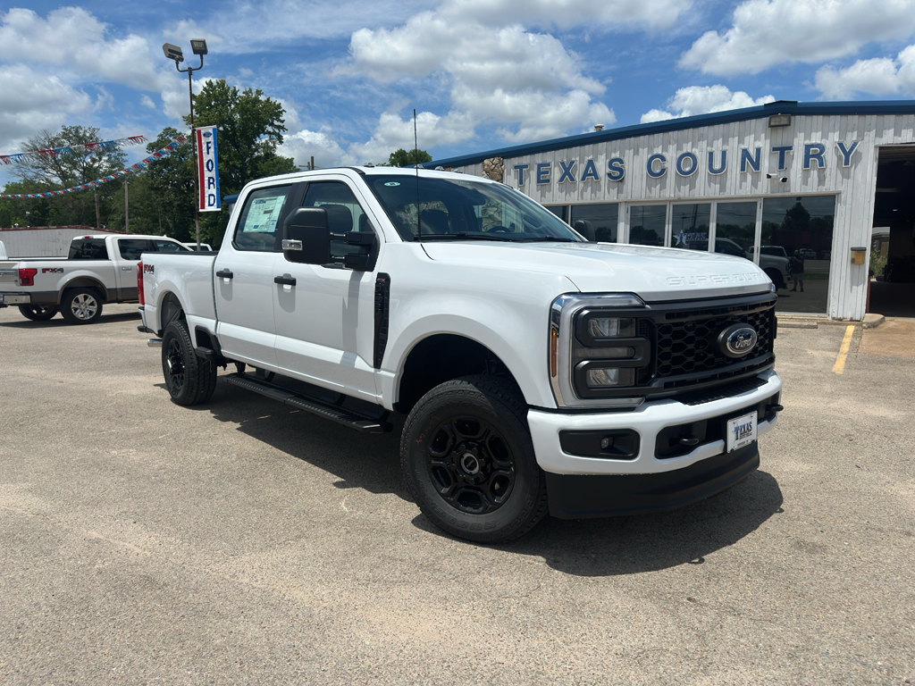 2026 Ford F-350 XL 4x4 Crew Cab 8' Box SRW's photo