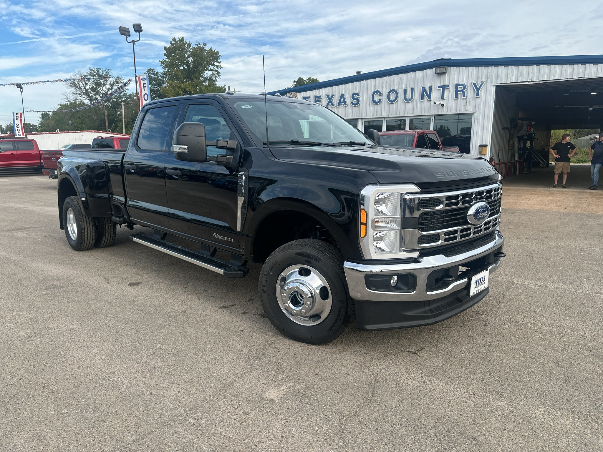 2026 Ford F-350 Super Duty XLT