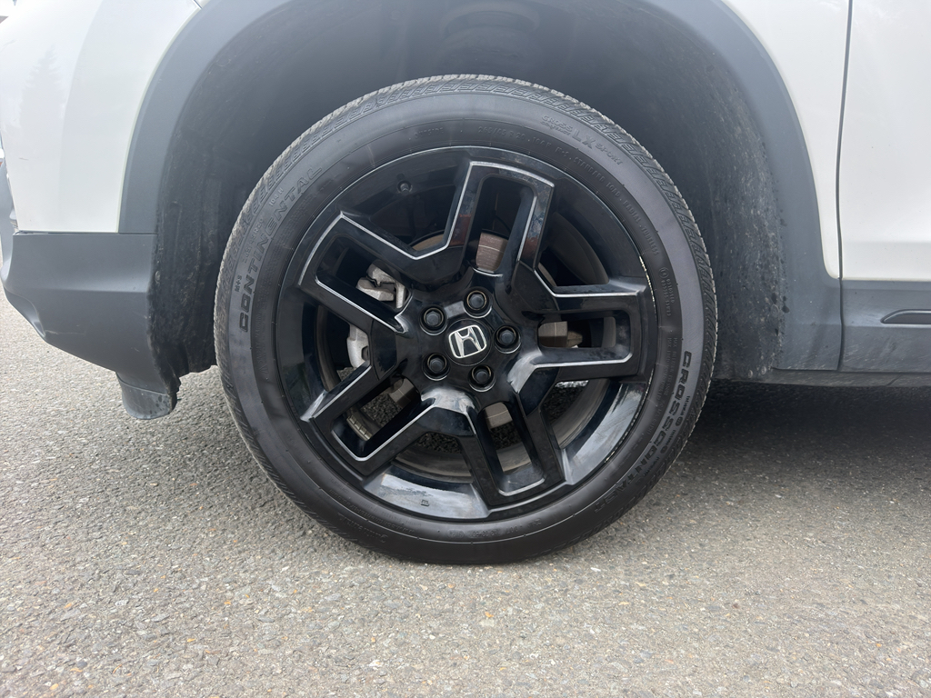 Used 2025 Honda Passport SUV