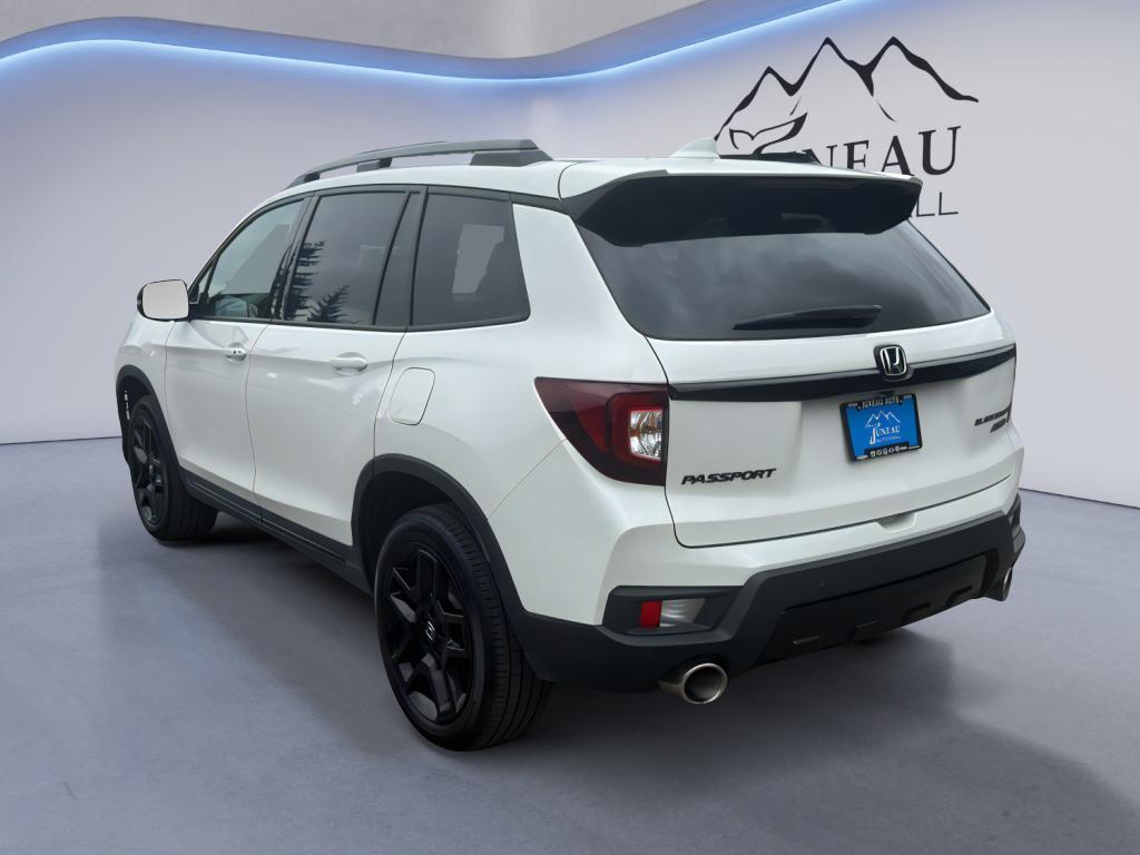 Used 2025 Honda Passport SUV