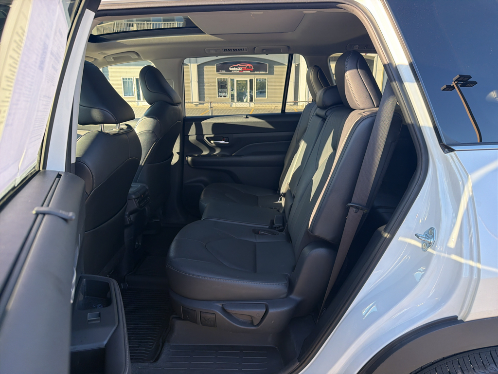 Used 2024 Toyota Grand Highlander SUV