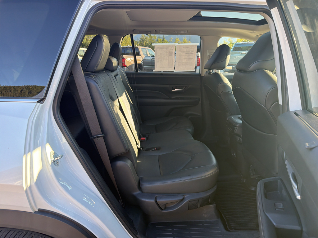 Used 2024 Toyota Grand Highlander SUV