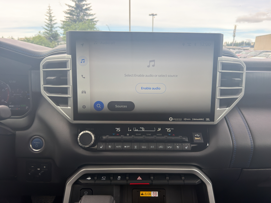 2024 Toyota Sequoia Platinum - Photo 21