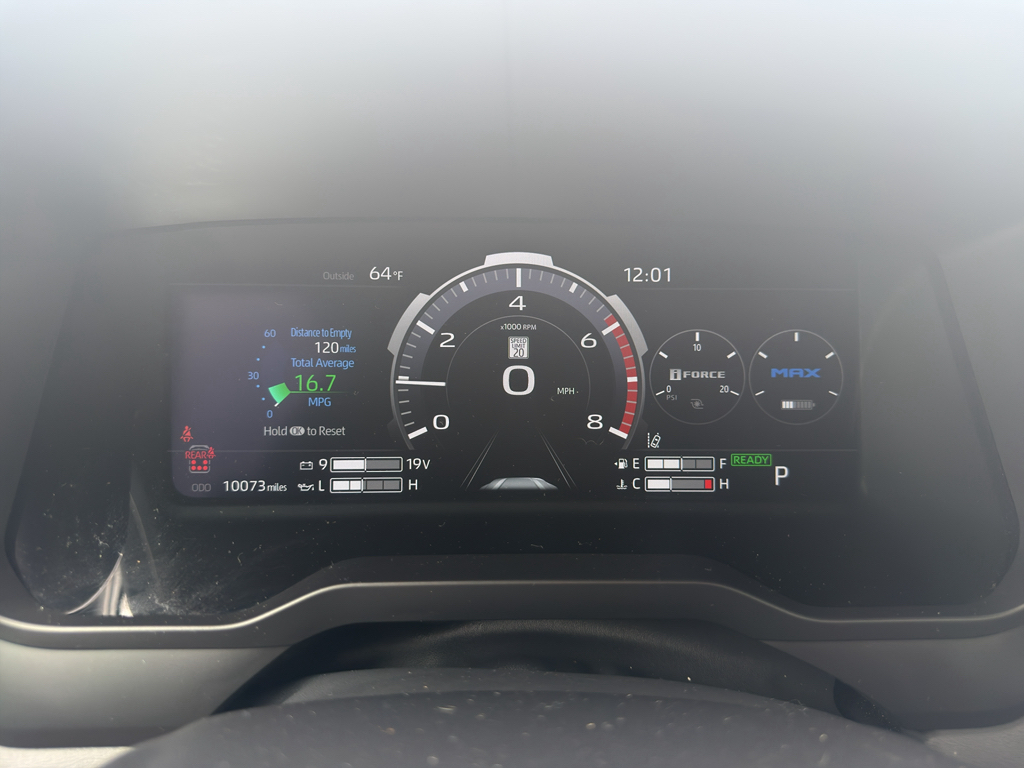 2024 Toyota Sequoia Platinum - Photo 22