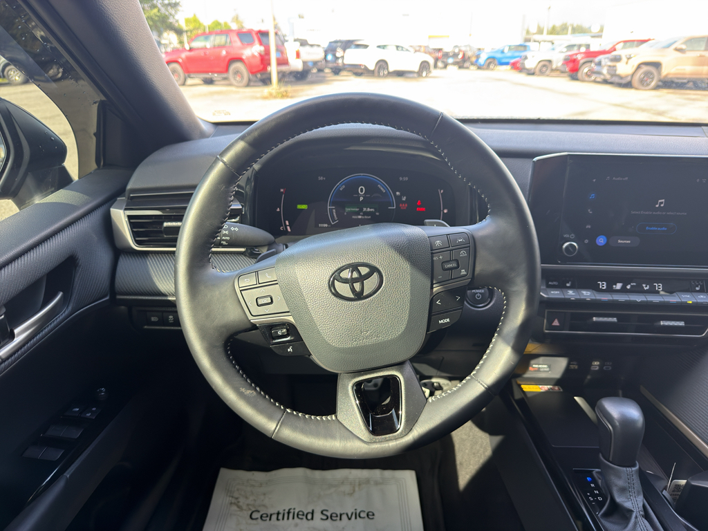 Used 2025 Toyota Camry Hybrid Sedan