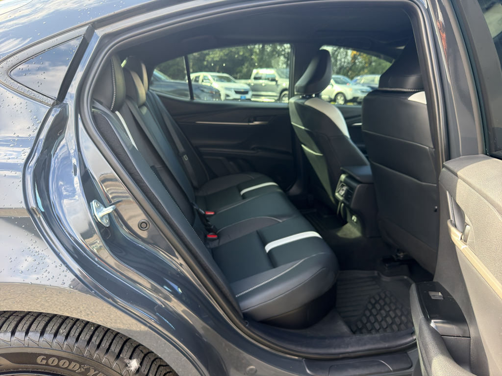 Used 2025 Toyota Camry Hybrid Sedan