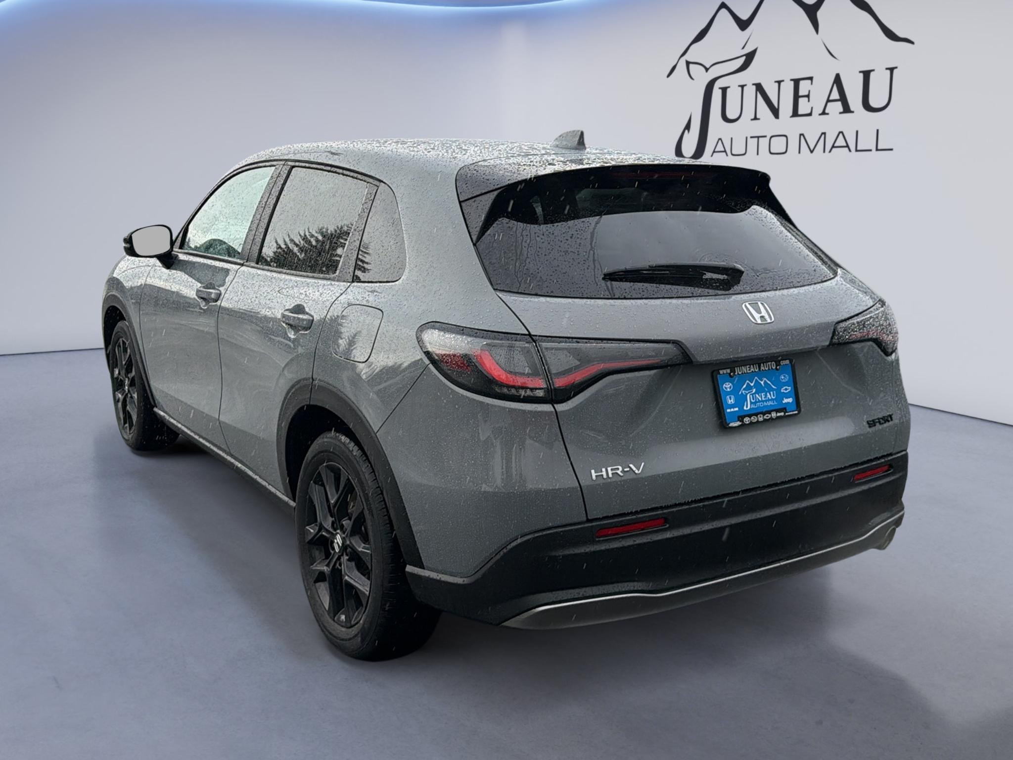 Used 2025 Honda HR-V SUV