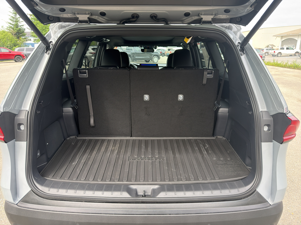 New 2026 Toyota Grand Highlander Hybrid SUV