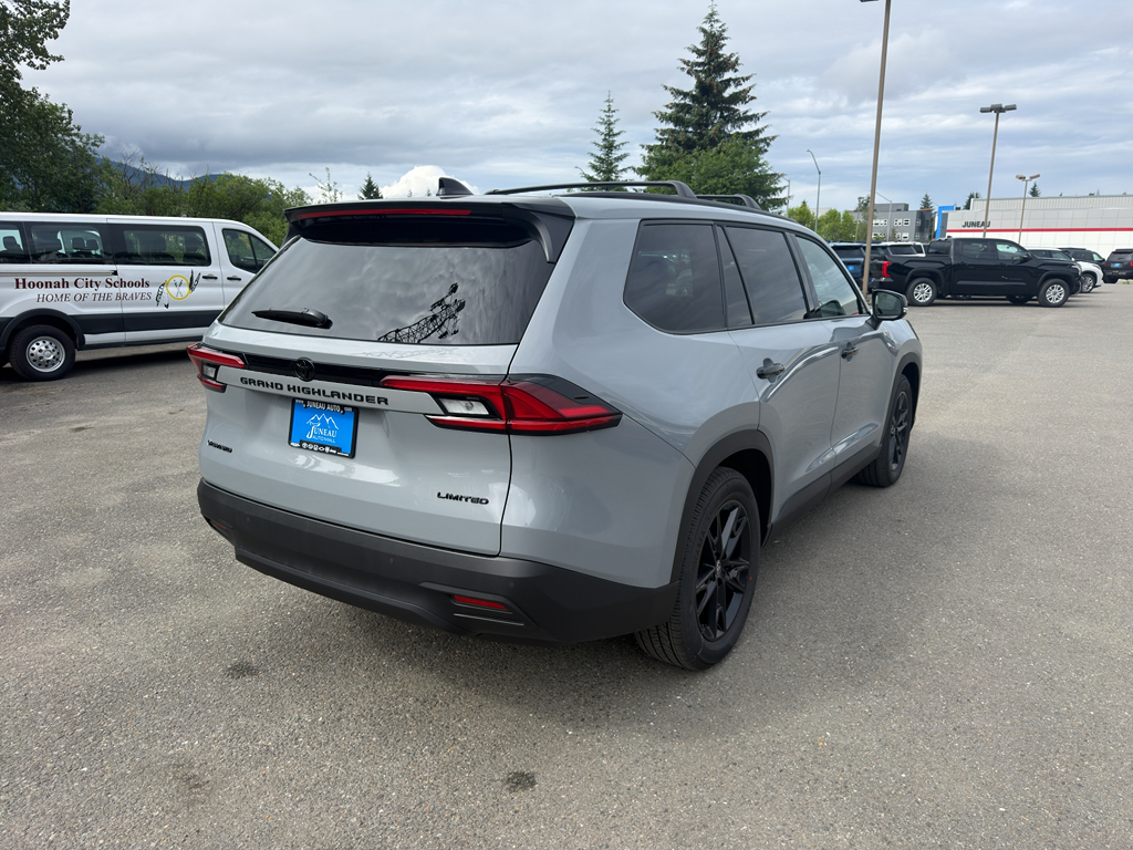 New 2026 Toyota Grand Highlander Hybrid SUV