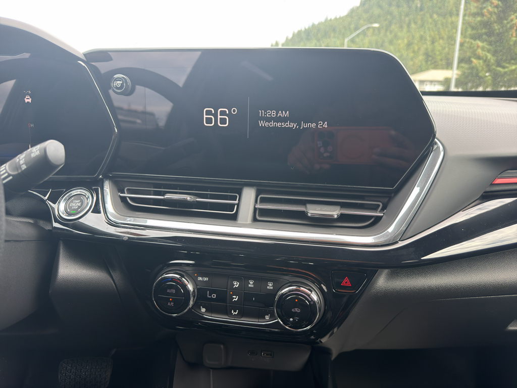 New 2026 Chevrolet Trax SUV