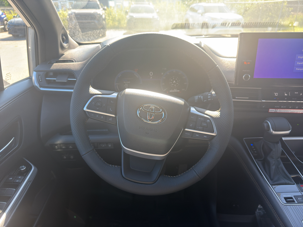 New 2026 Toyota Sienna Van