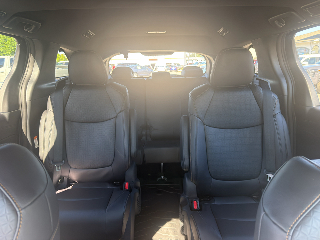New 2026 Toyota Sienna Van