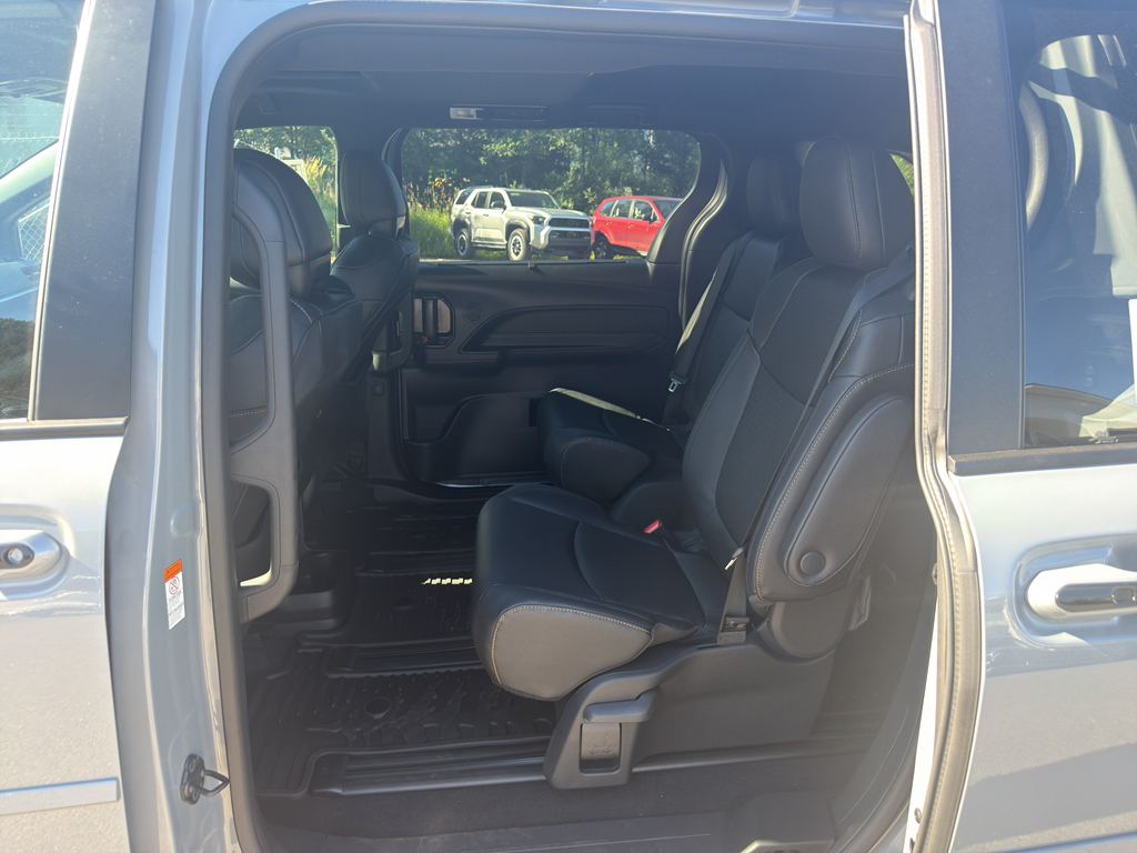 New 2026 Toyota Sienna Van