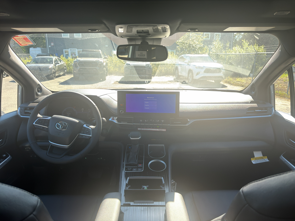 New 2026 Toyota Sienna Van