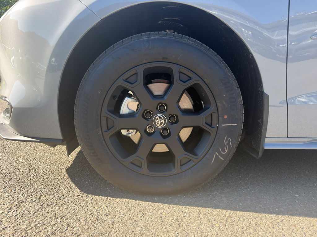 New 2026 Toyota Sienna Van