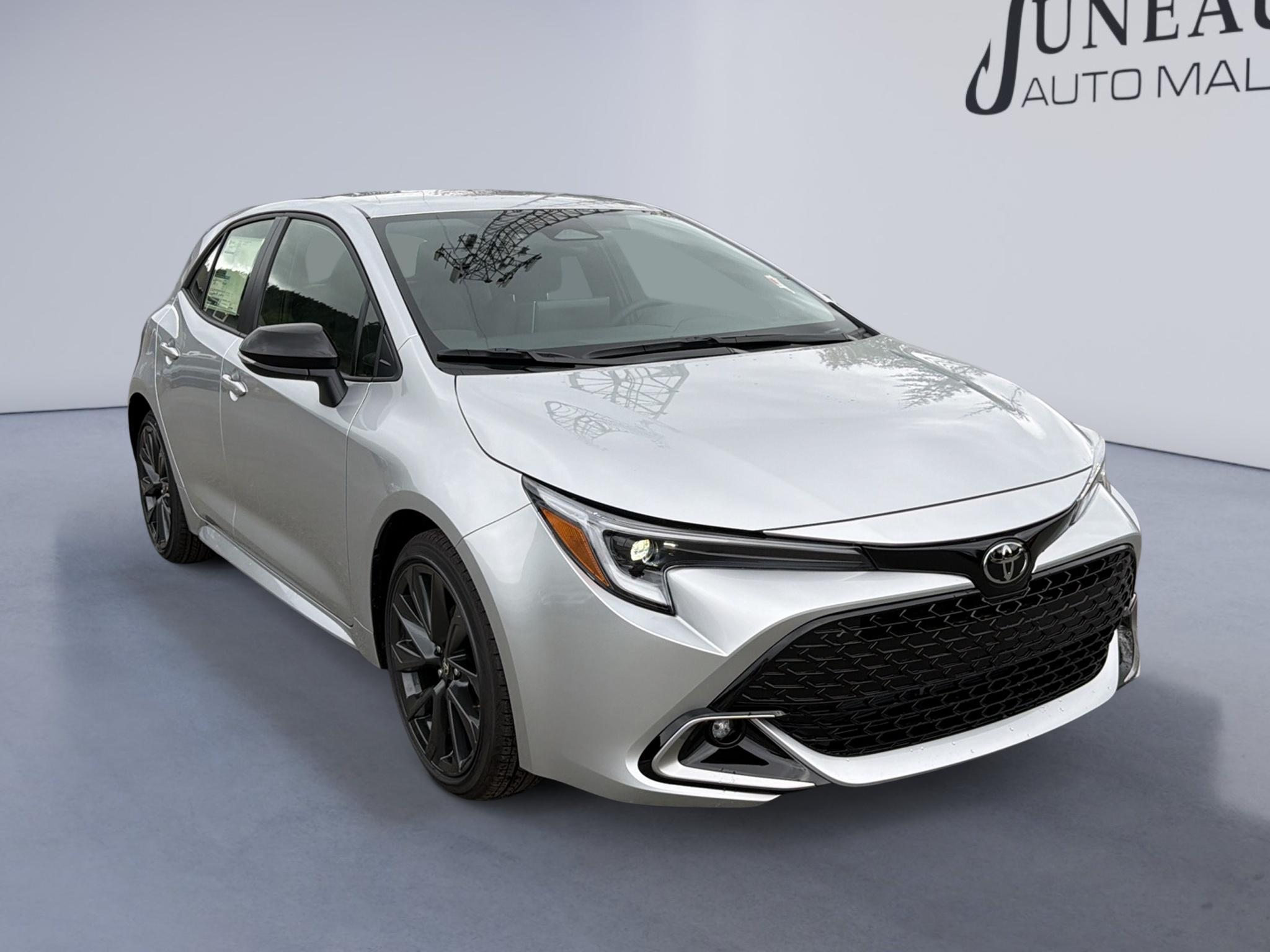 2027 Toyota Corolla Hatchback XSE
