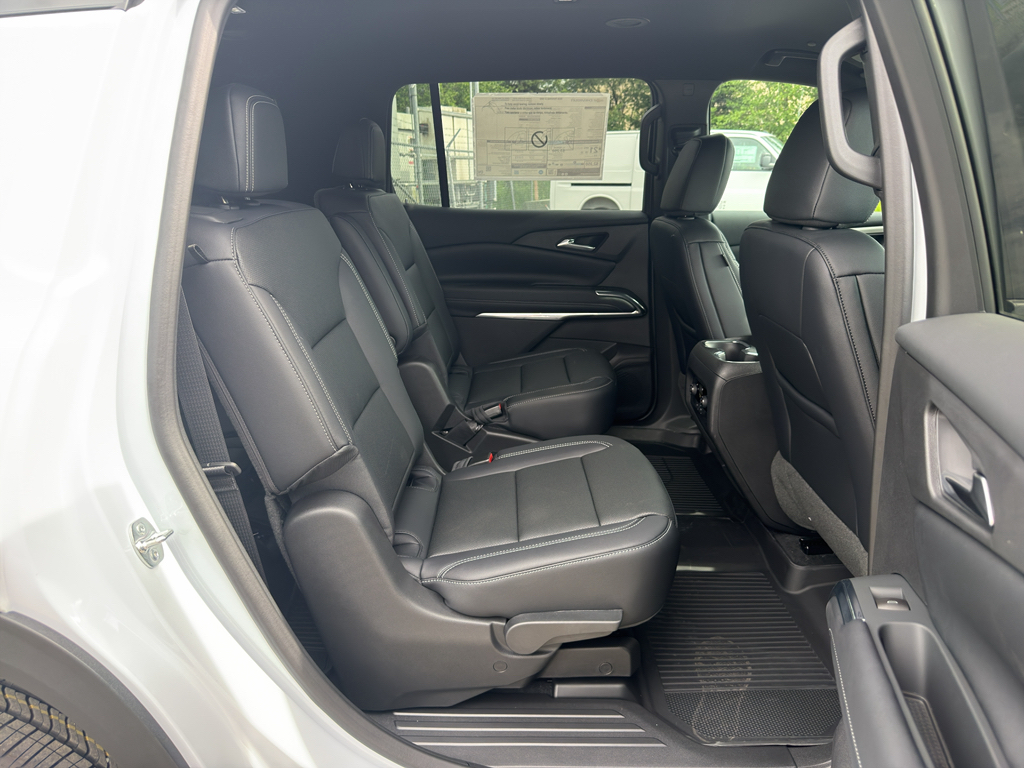 2026 Chevrolet Traverse LT - Photo 14